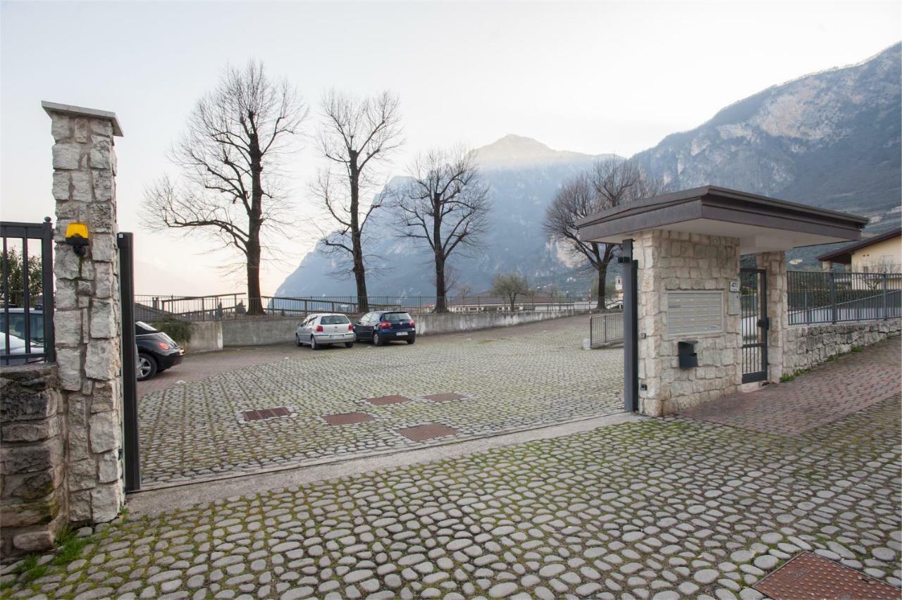 Appartement Casa Davide à Riva del Garda Extérieur photo