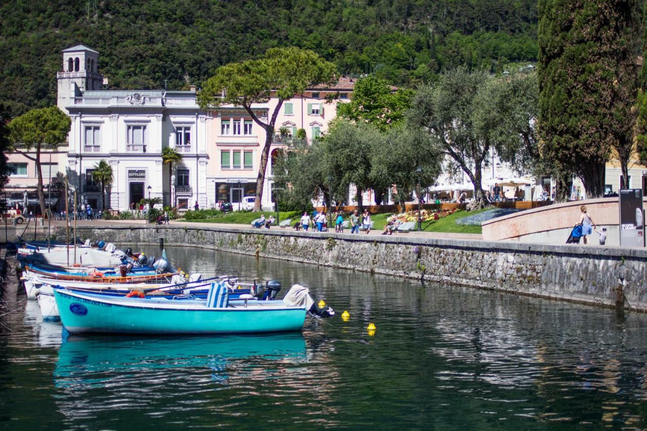 Appartement Casa Davide à Riva del Garda Extérieur photo